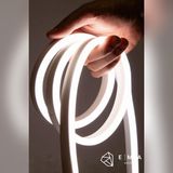 Ema Dükkan 12V Neon LED Şerit 5 Metre 4000K Fişli Anahtarlı Set Trafo Dahil 8W/M Bükülebilir - 4000K - Doğal Beyaz