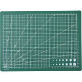 Emay Center A4 Hobi Kesme Matı 30X22 cm Çizgili Açı Kılavuzlu Maket Dikiş Deri El Işi Kesim Tablası Yeşil