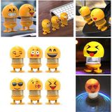 Emoji Smile Zıp Zıp Kafalar Mini Gülen Yüzler Araç Torpido & Masaüstü Süsü 6'lı Oyuncak Seti