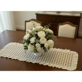Empressco Keten Runner Masa Örtüsü 110X40, Fırfırlı Pötikare Desenli, Şık ve Zarif - 10 x 10 cm