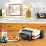 Emsan Bella Gusto Tost Makinesi 1800 W Krem Renkli Çift Taraflı Yanmaz Plaka ile Kolay Pişirme