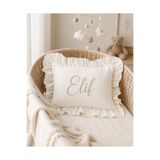 Emsera Atelier Kişiye Özel İsimli Müslin Fırfırlı Bebek Yastığı ve İç Dolgusu - Krem