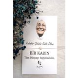 Emtory Home 10 Adet Kadınlar Günü Kartlı Bileklik Hediye - Bir Kadın Tüm Dünyayı Değiştirebilir - Şans Bilekliği