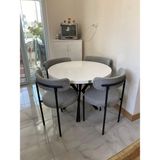 Enxne Shop Yuvarlak Masa Sandalye Takımı, 4 Kişilik Mutfak Masası, 4 Adet Gri Sandalye , Mdf Yuvarlak Beyaz Masa 90 x 90 - 90*90