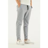 Erkek Açık Gri Yandan Cepli Beli Lastikli Bağcıklı Bilek Paça Slimfit Dar Kesim Jogger Pantolon