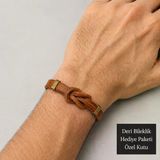Erkek Kahverengi Deri Bileklik – Düğüm Tasarımlı Metal Detaylı Hediye Bileklik