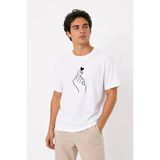 Erkek Kore Parmak Kalp Aşk Temalı Minimal Baskılı Tişört Yazlık Kısa Kol T-Shirt - Beyaz