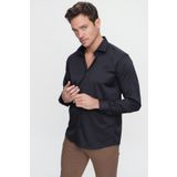 Erkek Siyah Basic Slim Fit Dar Kesim Düz Sert Yaka Uzun Kollu Gömlek