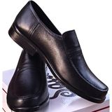 Erkek Siyah Deri Klasik Günlük Loafer Ayakkabı – Şık ve Rahat Tasarım