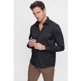 Erkek Siyah Slim Fit Dar Kesim Düz Sert Yaka Uzun Kollu Gömlek
