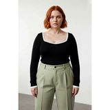 Ersefa Kadınlara Özel Siyah Kare Yaka Triko Bluz Fitted Kesim Uzun Kol Şık ve Rahat Kombinler Yaratın - 2XL