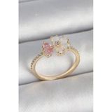 Erspirinç Renk Beyaz Mineli Pembe Zirkon Taşlı Çiçek Model Kadın Yüzük