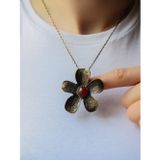 Esha Store Doğal Taş Akik Doğal Taşlı Çiçek Desenli Otantik Kadın Kolye 45 Cm Zincirli euk25a