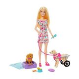 Esranın Dünyası Barbie 2 Oyuncak Köpek ve Aksesuarlarıyla Barbie Bebek, Tekerlekleri Dönen Çıkarılabilir Yürüteçli Köpekçik, 10'dan Fazla Parçalı Set, HTK37 - Ahşap
