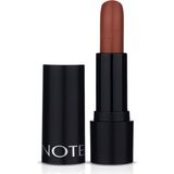 Esranın Dünyası Note Cosmetics Deep Impact Lipstick 05 Leather Mood Kremsi Dokulu Yarı Parlak Ruj, Kahverengi