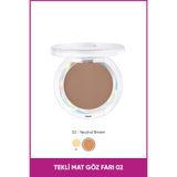 Essence Mat Tekli Göz Farı No: 02
