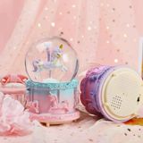 Ett Orta Boy Işıklı Unicorn Kar Küresi - Çocuklar İçin Dekoratif Gece Lambası