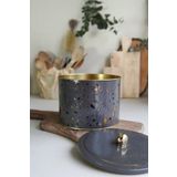 EVLE-Terrazo Desenli Yuvarlak Metal Saklama Kabı 14 Cm, Erzak Kabı - Organizer Kutu 17,5 Cm X 13 Cm (Terrazzo Brown)