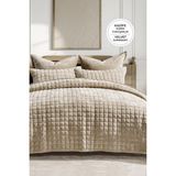Evlen Home Collection Kadife Stacy Yatak Örtüsü Seti Çift Kişilik Elyaf Dolgulu Yumuşak 3 Parça - Bej - 220 x 240 cm