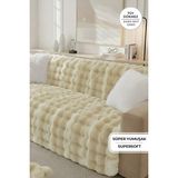 Evlen Home Collection Lüks Kürklü Koltuk Örtüsü 170X215 cm Yumuşak Peluş Kaymaz Taban Kanepe Örtüsü Bej Krem - 170 x 215 cm - Bej - Beyaz