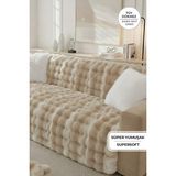 Evlen Home Collection Lüks Kürklü Koltuk Örtüsü 170X215 cm Yumuşak Peluş Kaymaz Taban Kanepe Örtüsü Kahve Krem - 170 x 215 cm - Krem - Kahverengi