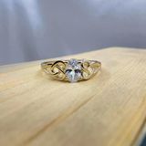 Evlilik Teklifi Altın Yüzük - 14 Ayar Altın Oval 0.60 Karat Zirkon Taşlı Mininal Tektaş Yüzük