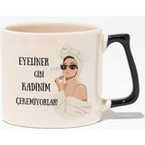 Eyeliner Gibi Kadınım Çekemiyorlar Eğlenceli Hediyelik Baskılı Siyah Kulplu Modern Seramik Kupa