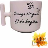 Eylül Design Dünya Bir Gün Yazılı Krem Rengi Baskılı Kupa Bardak
