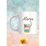 Eylül Design Merve Isimli Kitap ve Kedili Kişiye Özel Özel Tasarım Baskılı Kupa Bardak Hediye Kahve Çay Bardağı