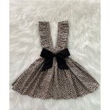 Eylülce Butik Kız Çocuk Leopar Fiyonklu Fırfır Askılı Salopet Elbise (Kumaştan Üretilmiştir.) - 7 - 8 Yaş