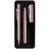 Faber-Castell Grip 2011 Hediye Seti Gül Rengi, M Uçlu Dolma Kalem ve XB Tükenmez Kalem, Metal Hediye Kutulu, Yedek Kartuşlu