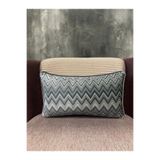 Fabricland İthal Ipek Kadife Chevron 1010 Dikdörtgen (50x30 cm) Kılıf