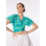 Fabrika Yeşil Çok Renkli V Yaka Crop Bluz Batik Desen, F4SL-BLZ0836