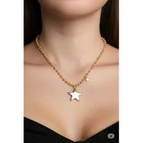 Famemus Accessory Pirinç Gold Renk Topçuk Zincir 3D Yıldız Model Yıldız Detay Vip Kadın Kolye