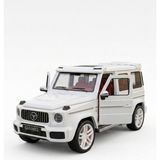 Farbu Oyuncak Mercedes G-Serisi Tasarımlı Sürtmeli Model Araba - Sesli ve Işıklı - 1:32 Ölçek - Beyaz