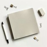 Fark Tanıtım Defter, Çizgisiz Not Defteri – PU Deri Not Defteri – 16,5x16,5 cm, 96 Yaprak (192 Sayfa), 90 gr Ivory Kağıt, Esnek Kapak, Ofis ve Kırtasiye (Kırık Beyaz)