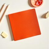 Fark Tanıtım Defter, Noktalı Not Defteri – PU Deri Not Defteri – 16,5x16,5 cm, 96 Yaprak (192 Sayfa), 90 gr Ivory Kağıt, Esnek Kapak, Ofis ve Kırtasiye (Amber Turuncu)