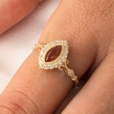 Fasek Gold Altın Yüzük - 14 Ayar Altın 1.10 Karat Mekik Zultanit Taşlı Evlilik Teklifi Kadın Yüzük