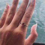 Fasek Gold Gümüş Yüzük - Ruby Taşlı Tek Taş Evlilik Teklifi Yüzüğü-0.90 Karat Kristal Opal 925 Ayar Gümüş Yüzük