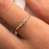 Fasek Gold Gümüş Yüzük - Tria Swarovski Taşlı Modern Evlilik Teklifi Yüzüğü - Minimal Hediyelik Gümüş Yüzük