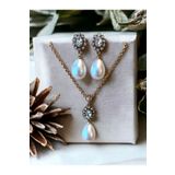 FAYRA ACCESSORIES Oval Kristal Taşlı Mayorka İnci Kolye ve Mayorka İnci Küpe Seti