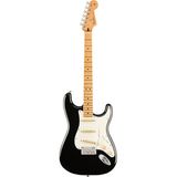 Fender 0140512506 Player Iı Stratocaster Elektro Gitar (Siyah) | Akçaağaç Klavye Siyah Gövde ve Beyaz Pickguard Klasik Kombinasyon