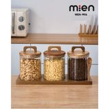 Feyza Design Akasya Ahşap Standlı 3’lü Çizgili Cam Baharatlık Seti – Yuvarlak 750 ml