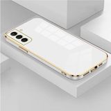 Fibaks Samsung Galaxy S21 Fe Uyumlu Kılıf Parlak Kenarlı Altın Işlemeli Kamera Korumalı Kapak - Beyaz