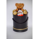 Filika Store Siyah Silindir Küçük Kutuda Ferrero Kinder Sürprise Çikolata ve Ayıcık