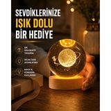 Filizora Digital Market Ahşap Standlı Sarı Işıklı Dekoratif Küre Kız Figürü Tasarım