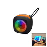 Findit SİYAH KABLOSUZ HOPARLÖR - SPEAKER TAŞINABİLİR IŞIKLI USB ŞARJLI BT - TF CARD 10 MT MENZİL 1200mAH PİL - 5W (2818)
