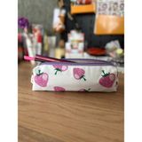 Fiorbag Kalem Kutusu Yıkanabilir Kalem Kutusu Tek Bölmeli Fermuarlı Kalemlik Astarlı Okul Kalem Kutusu Desenli Astarlı Tek Gözlü Kalemlik -El Yapımı - Mor - Beyaz