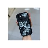 FİŞNEİLETİŞİM iPhone 11 ile Uyumlu Kalın Kenarli Kelebek Desenli Silikon Kılıf, Siyah
