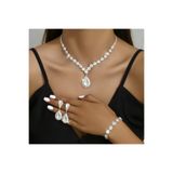 Flaner Paris Accessorize Flaner Paris Kolye Küpe Ve Bileklik Seti 3'lü Set Gümüş Kaplama Düğün Nişan Abiye Işıltılı Takı